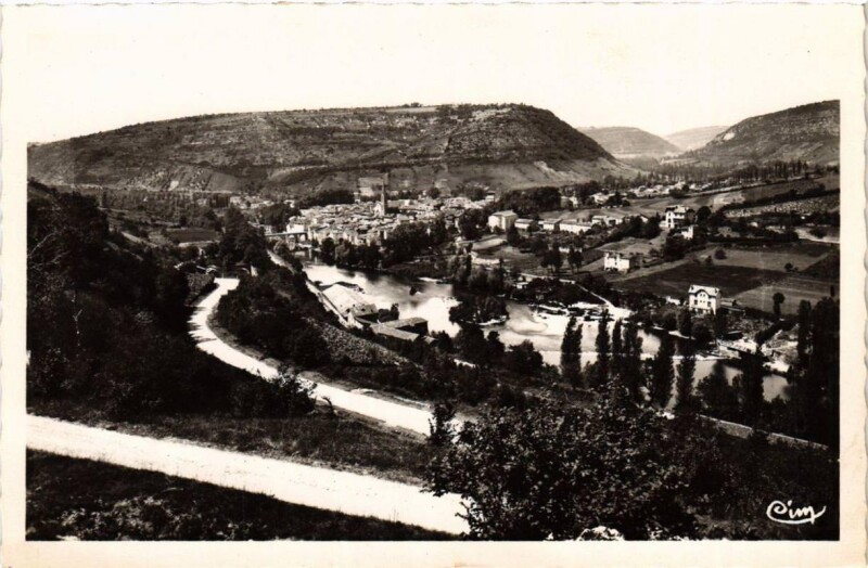 Carte postale ancienne Saint-Antonin Vue générale prise de la coté de Penne