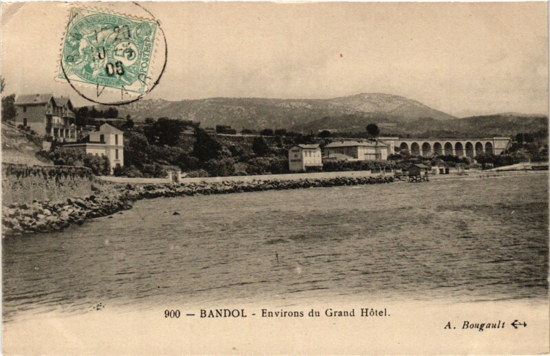 Carte postale ancienne Bandol - Environs du Grand Hotel à Bandol