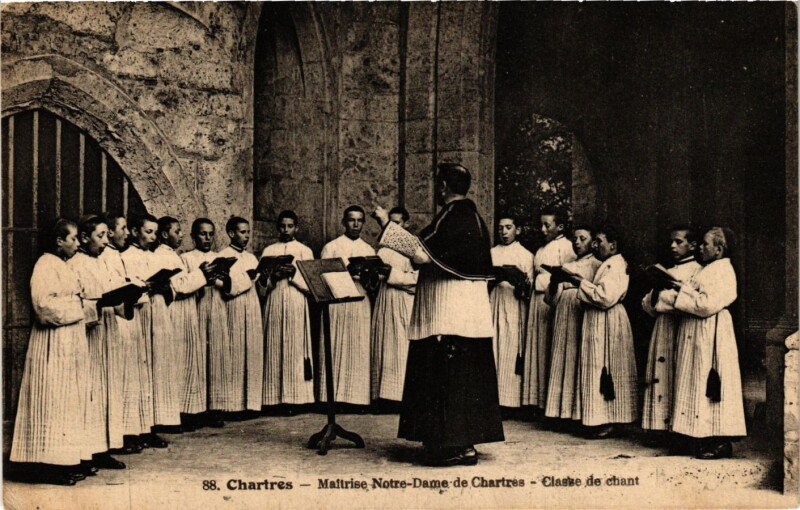 Carte postale ancienne Chartres - Maitrise Notre-Dame à Chartres