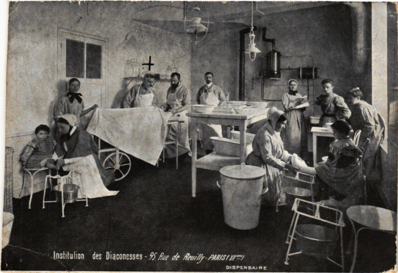Carte postale ancienne Paris 12e-Institution des Diaconesses-Rue de Reuilly à Paris 12e