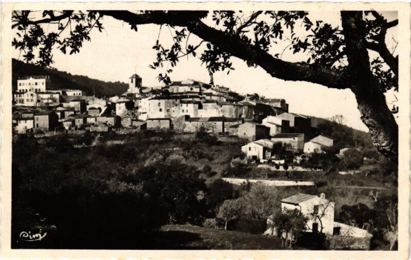Carte postale ancienne Ramatuelle - Vue générale à Ramatuelle