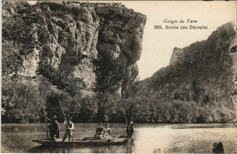 Carte postale ancienne Gorges du Tarn Sortie des Detroits France