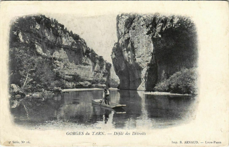 Carte postale ancienne Gorges du Tarn Defile des Detroits France