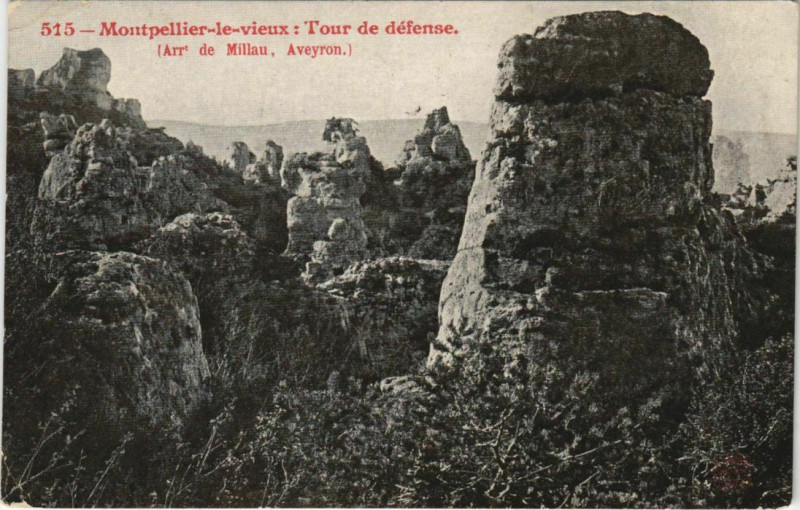 Carte postale ancienne Montpellier le vieux Tour de defense France