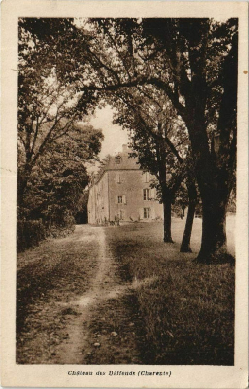 Carte postale ancienne Château des Déffends à Fontenille
