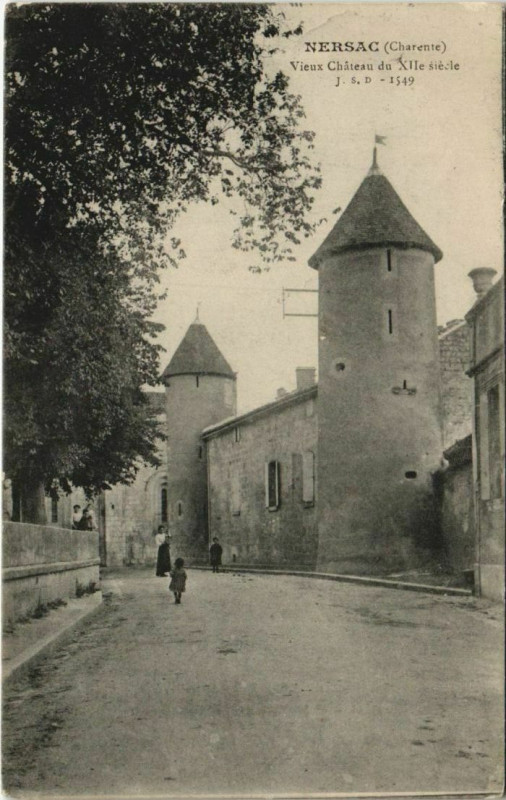 Carte postale ancienne Nersac Vieux Chateau à Nersac