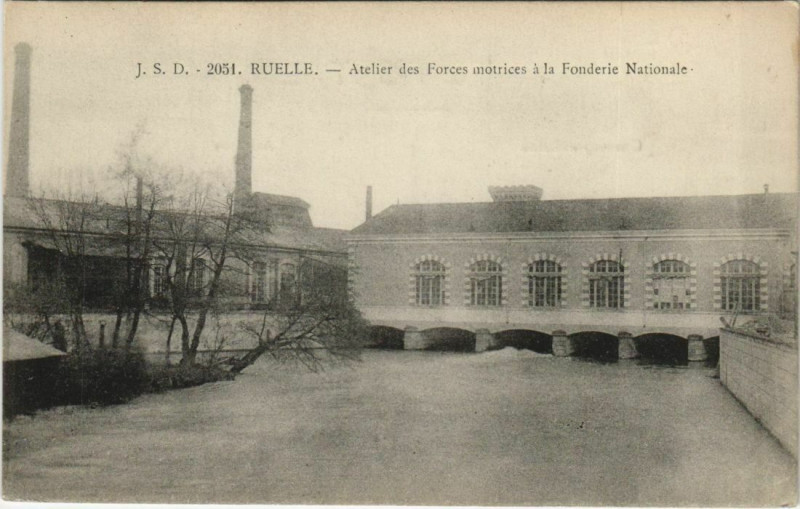Carte postale ancienne Ruelle-sur-Touvre Atelier des Forces Motrices à Ruelle-sur-Touvre