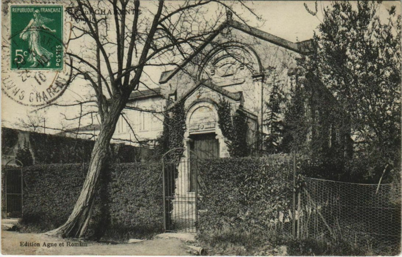 Carte postale ancienne Charente - Temple