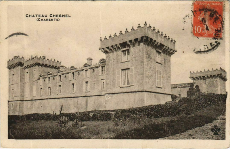 Carte postale ancienne Chateau Chesnel