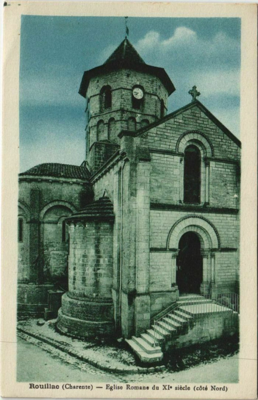 Carte postale ancienne Rouillac Eglise Romane à Rouillac