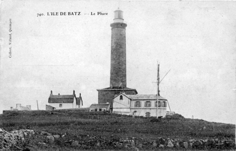 Carte postale ancienne Cp Ile de Batz Phare et Sémaphore Villard 1900 à Île-de-Batz