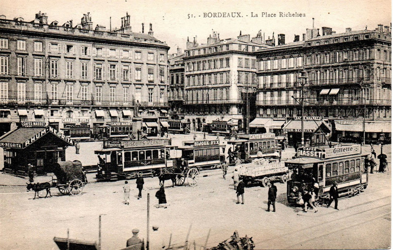 Carte postale ancienne Bordeaux - Place Richelieu 4 à Bordeaux