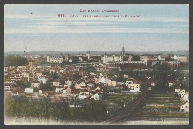 Carte postale ancienne Vue Panoramique sur Pau 1910