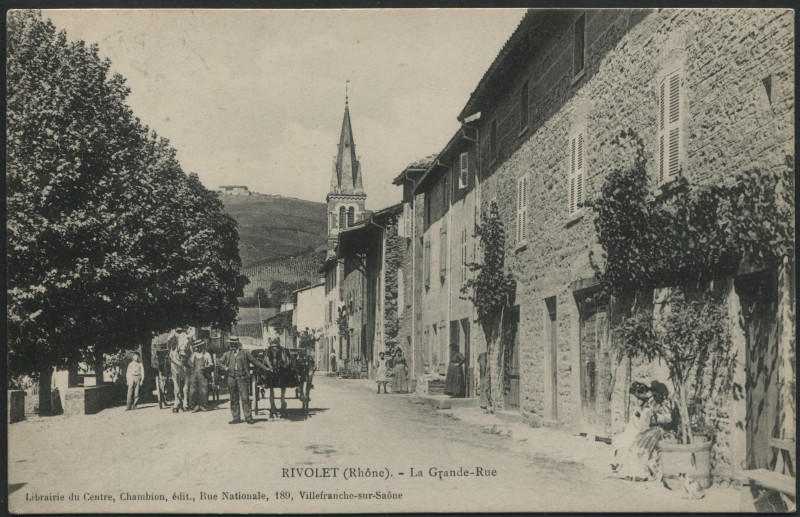 Carte postale ancienne La Grande-Rue à Rivolet