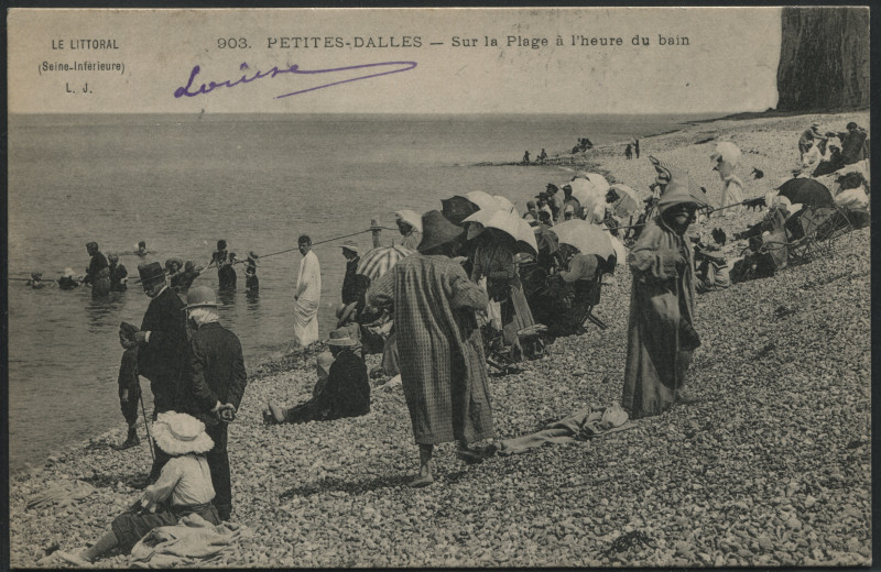 Carte postale ancienne Sur la Plage à l'heure du bain à Saint-Martin-aux-Buneaux