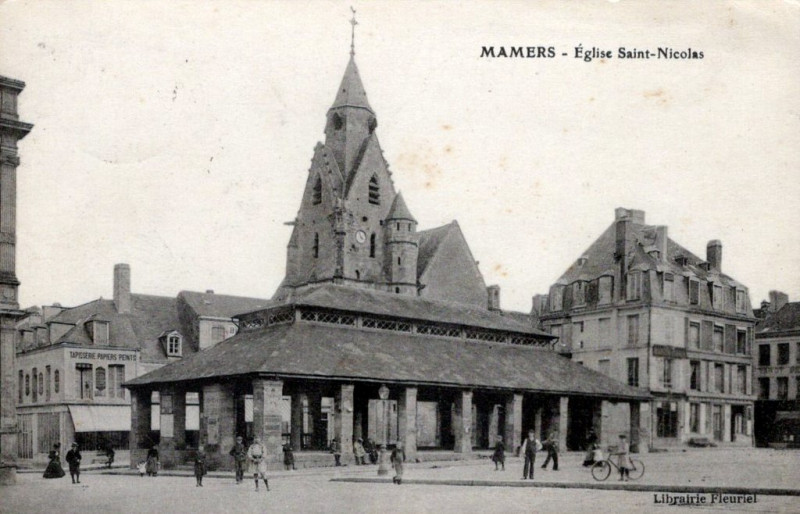 Carte postale ancienne Église Saint-Nicolas à Mamers