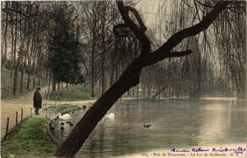 Carte postale ancienne Paris 12e-Bois de Vincennes-Le Lac de Saint-Mandé à Paris 12e
