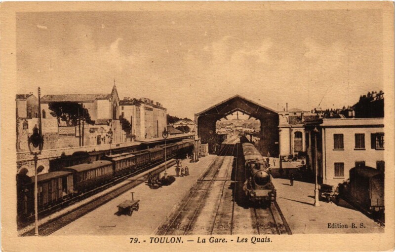 Carte postale ancienne Toulon - La Gare à Toulon