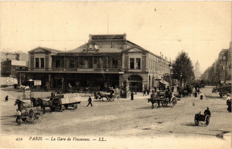 Carte postale ancienne La Gare de Vincennes à Paris 12e