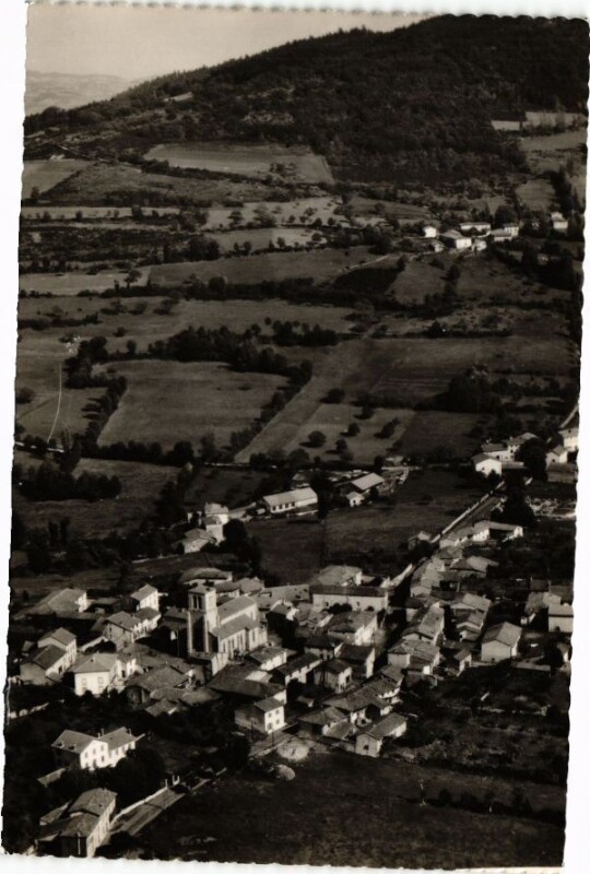 Carte postale ancienne Champoly - alt 715 m - Vue générale aérienne à Champoly