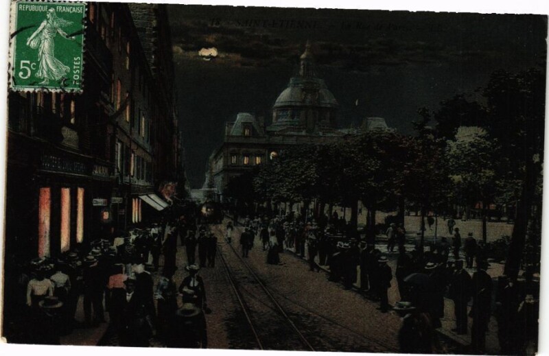 Carte postale ancienne Saint-Etienne - La Rue de Paris à Saint-Étienne