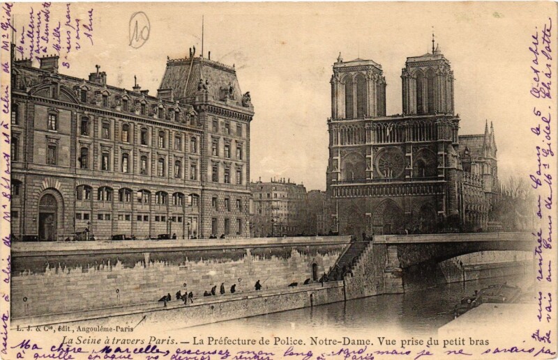 Carte postale ancienne Paris (1e) - Notre Dame de Paris , la Préfecture de Police à Paris 5e