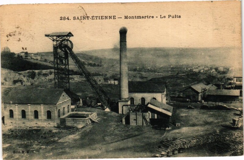 Carte postale ancienne Saint-Etienne - Montmartre - La Puits à Saint-Étienne