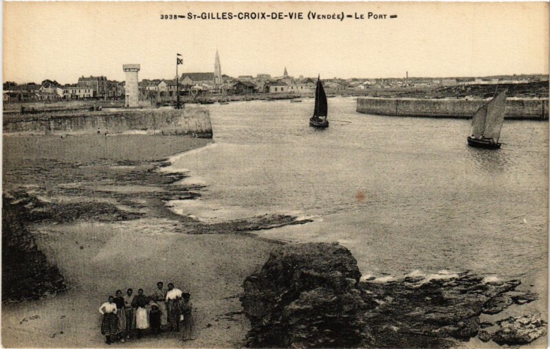 Carte postale ancienne Saint-Gilles-Croix-de-Vie - Le Port à Saint-Gilles-Croix-de-Vie