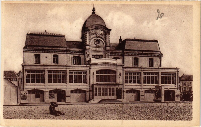 Carte postale ancienne Cayeux-sur-Mer - Le Casino (Georges Demailly Arch) à Cayeux-sur-Mer