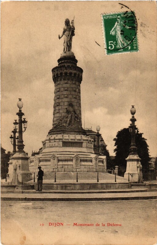 Carte postale ancienne Dijon - Monument de la Défense à Dijon