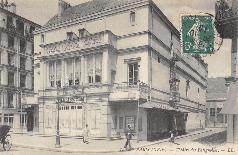 Carte postale ancienne Théâtre des Batignolles à Paris 17e