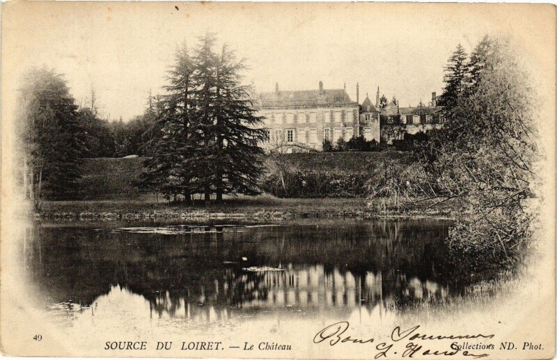 Carte postale ancienne Source du Loiret - Le Chateau