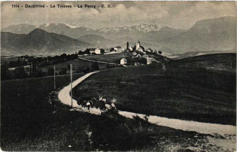 Carte postale ancienne Dauphine - Le Trieves - Le Percy à Percy