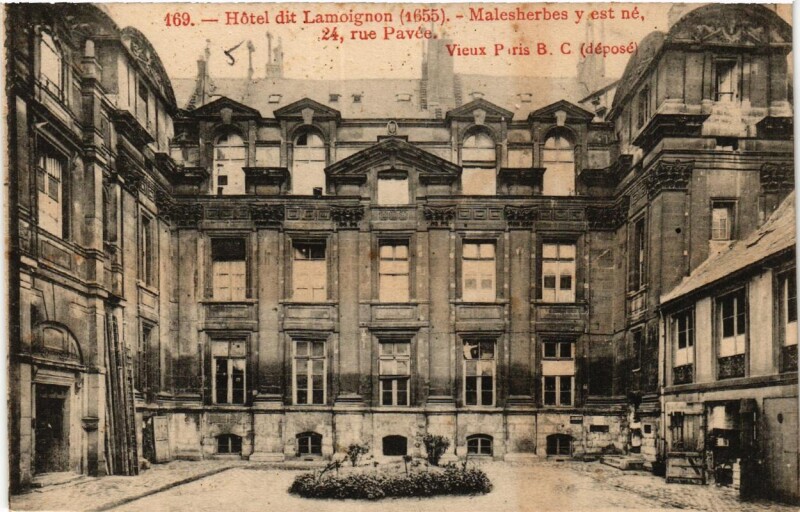 Carte postale ancienne Paris (4e) 24 Rue Pavée. Hotel dit Lamoignon à Paris 4e