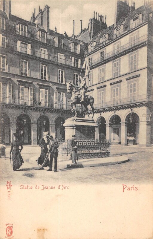Carte postale ancienne Statue de Jeanne d'Arc à Paris 1er