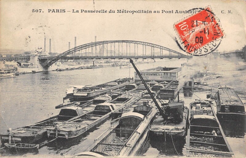 Carte postale ancienne Paris XIe La Passerelle Du Metropolitain Au Pont D'Austerlitz à Paris 11e