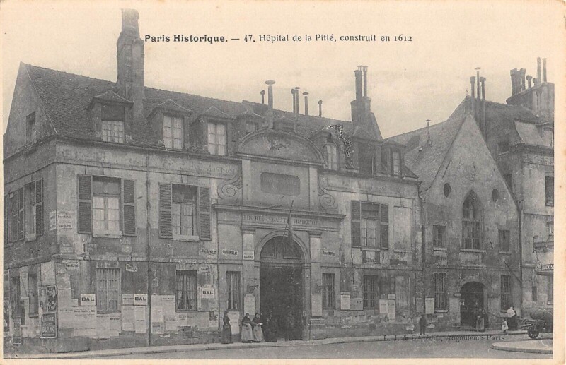 Carte postale ancienne Hôpital de la Pitié, construit en 1612 à Paris 5e