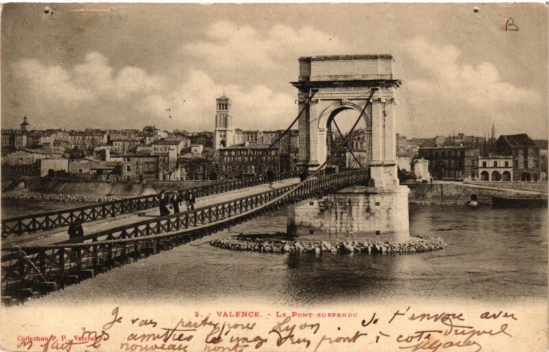 Carte postale ancienne Valence le pont suspendu à Valence