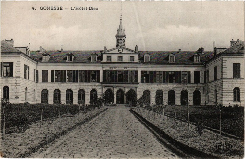 Carte postale ancienne Gonesse - L'Hotel-Dieu à Gonesse
