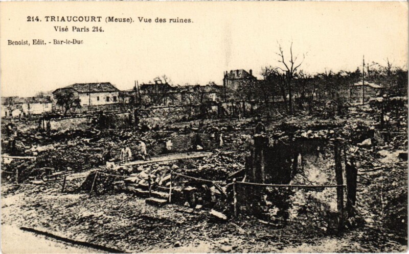 Carte postale ancienne Triaucourt - Vue des Ruines