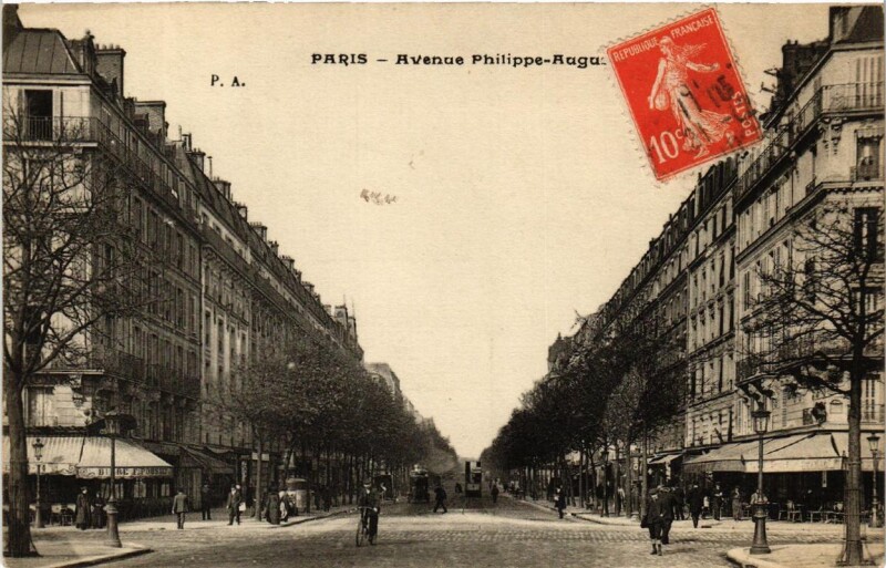 Carte postale ancienne Paris (11e) Avenue Philippe-Auguste. à Paris 11e