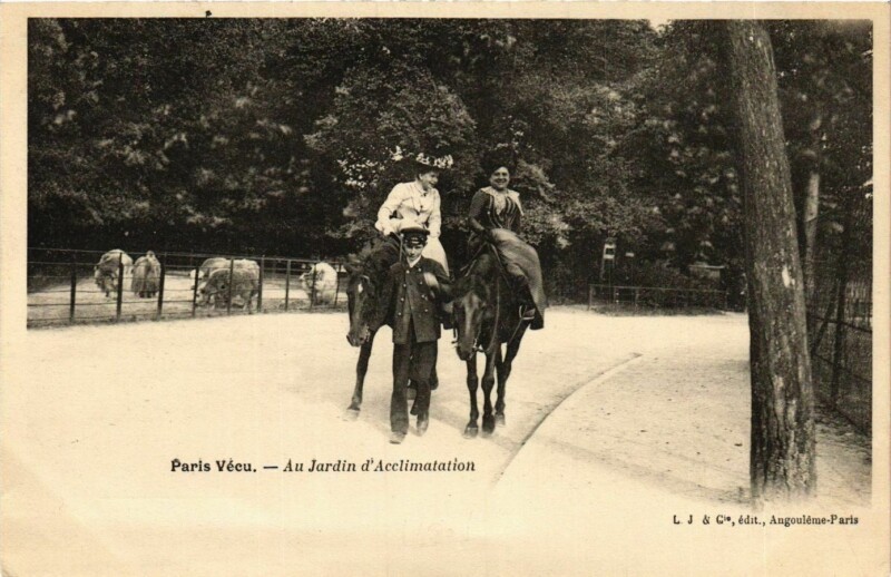 Carte postale ancienne Au Jardin d'Acclimatation à Neuilly-sur-Seine