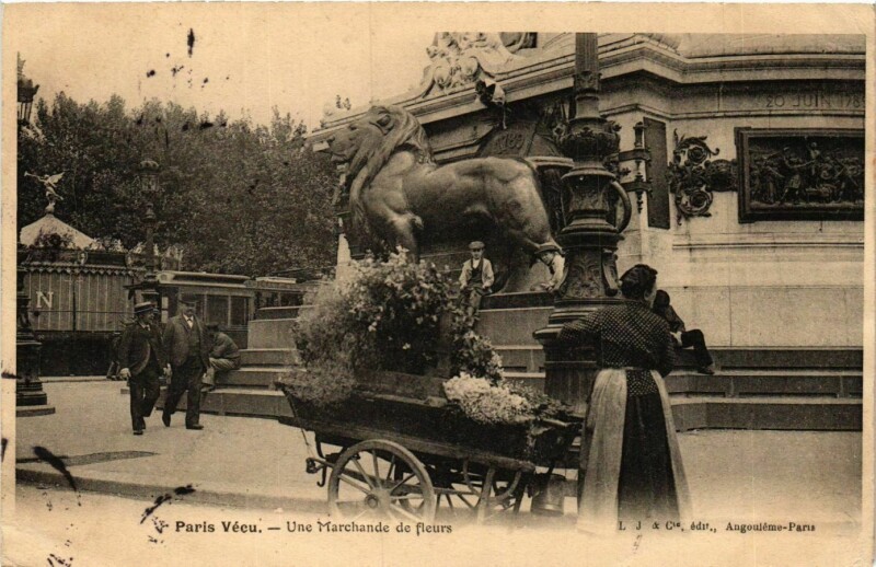 Carte postale ancienne Paris Vecu. Une marchande de Fleurs à Paris