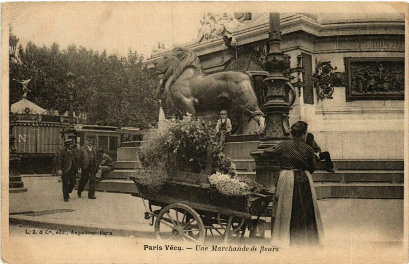 Carte postale ancienne Paris Vecu. Une marchande de Fleurs à Paris