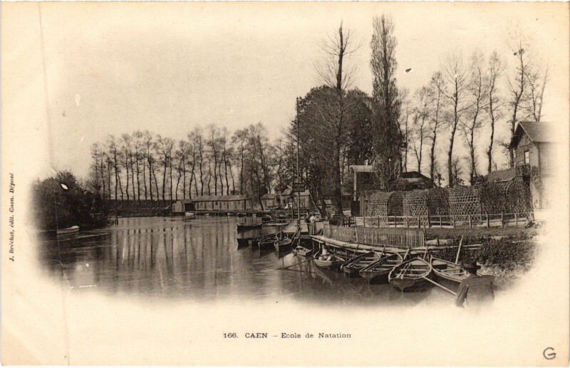 Carte postale ancienne Caen Ecole de Natation