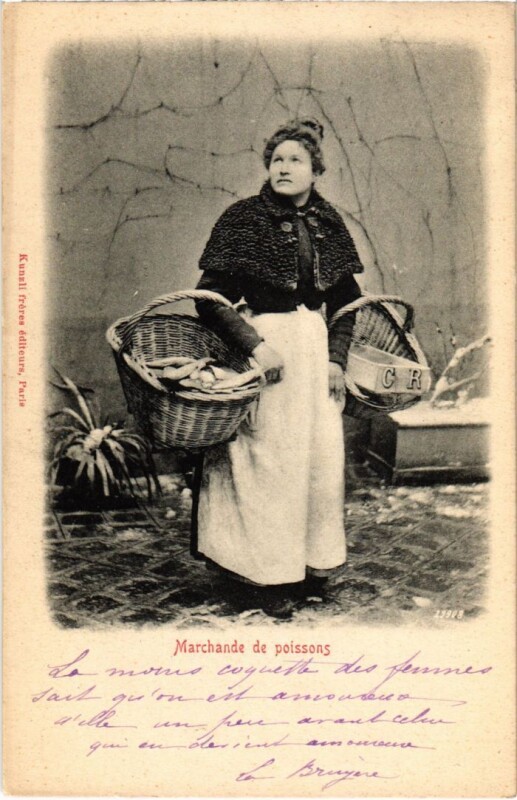 Carte postale ancienne Paris Petits Metiers la marchande de poisson