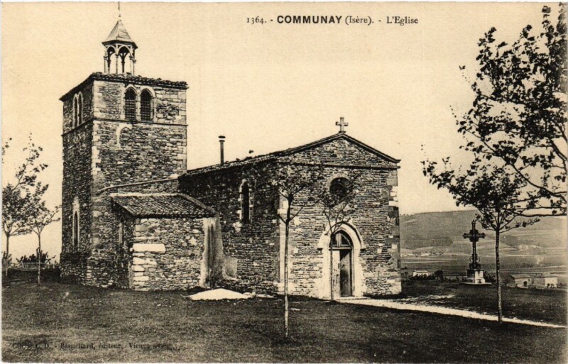 Carte postale ancienne Communay L'Eglise à Communay