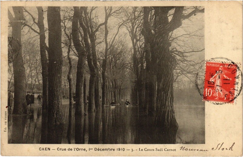 Carte postale ancienne Caen Crue de l'Orne - Le Cours Sadi Carnot - 1910