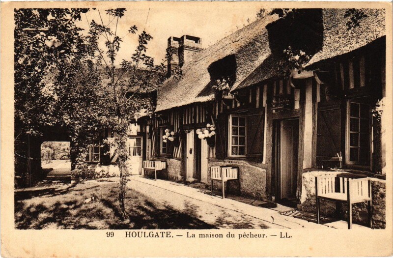 Carte postale ancienne Houlgate La Maison du Pecheur à Houlgate