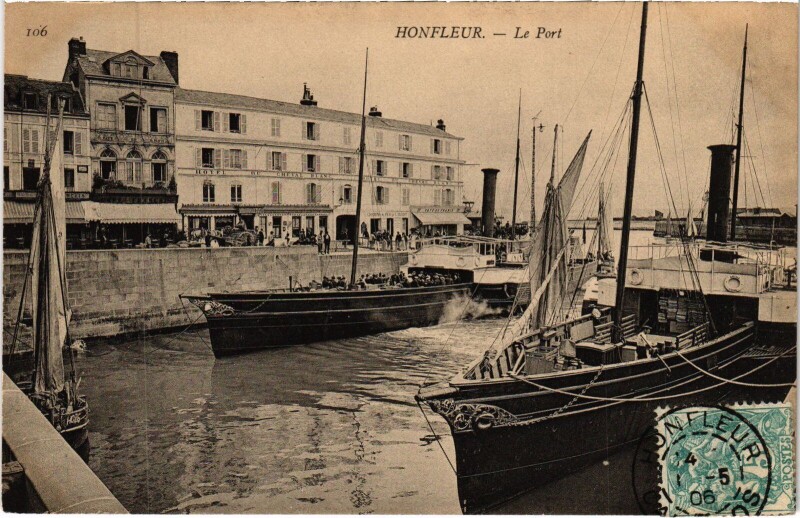 Carte postale ancienne Honfleur Le Port à Honfleur